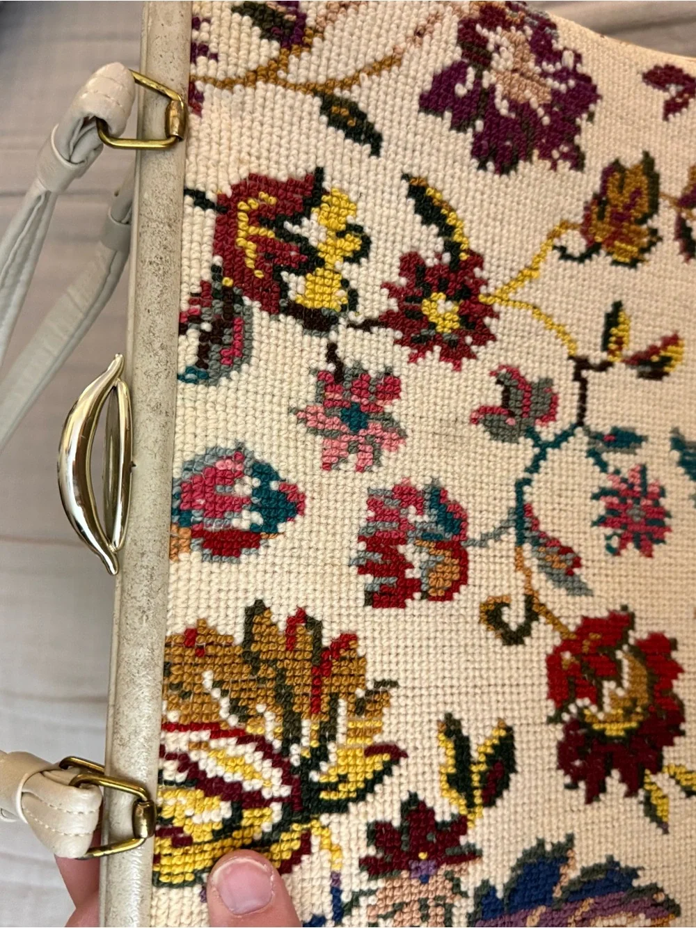 Vintage 1960’s Cream Floral Tapestry Top-Handle Bag - Picture 6 of 8